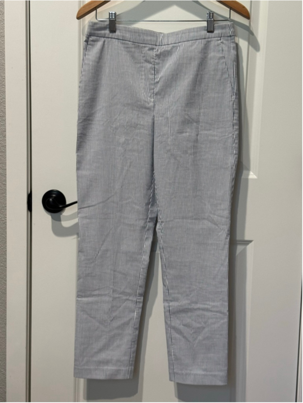 Women's CAROLINA BELLE White Blue Striped Stretch Ankle trouser Pants Size 8